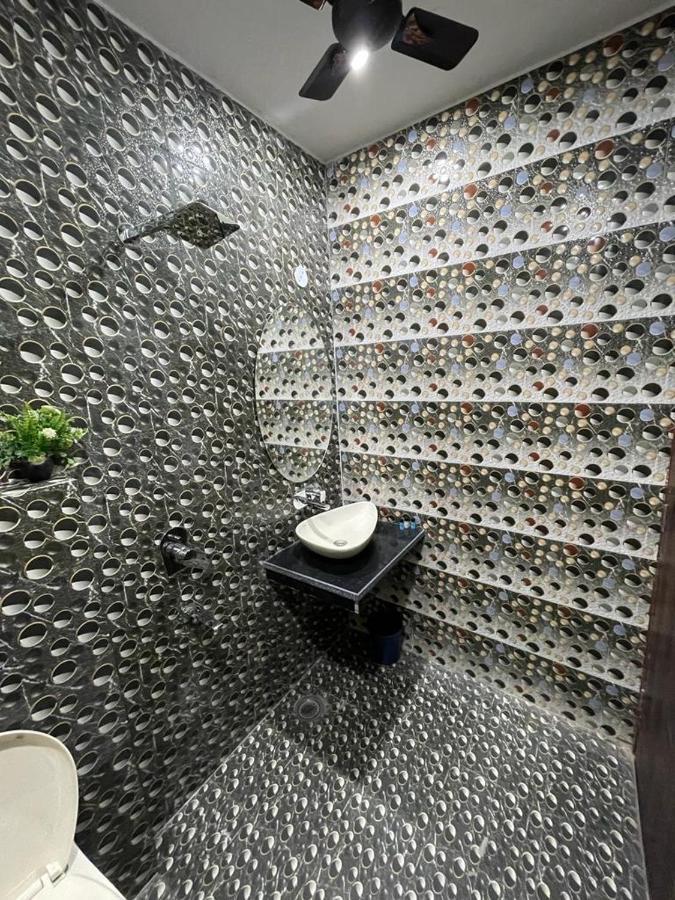 Bed and Breakfast The Bubbles Amritsar Exterior foto
