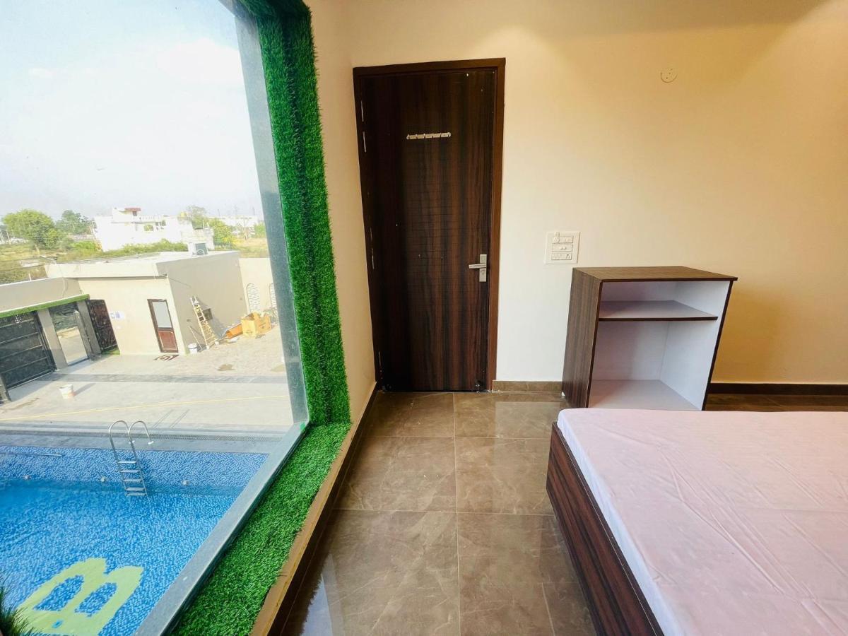 Bed and Breakfast The Bubbles Amritsar Exterior foto
